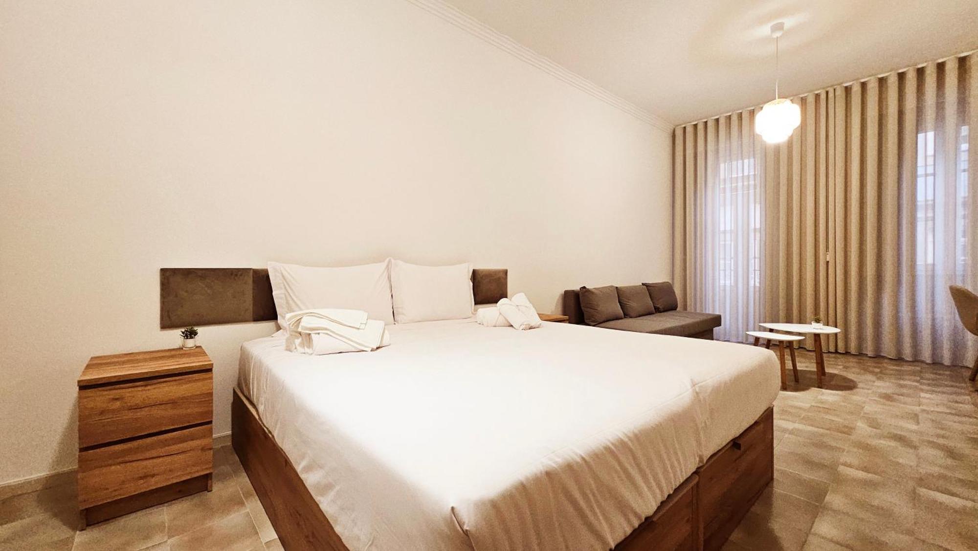 Rooms4You 2 In Historic Center Of Braga Bagian luar foto