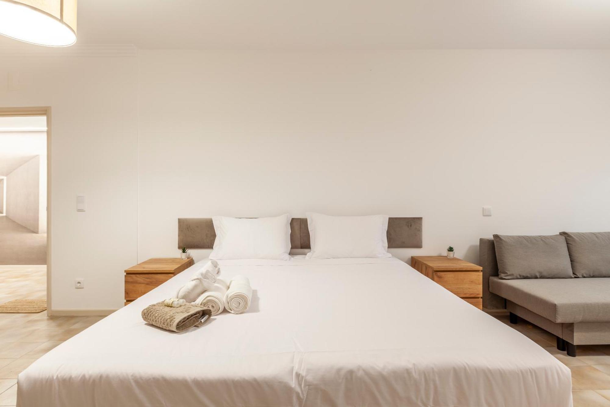 Rooms4You 2 In Historic Center Of Braga Bagian luar foto